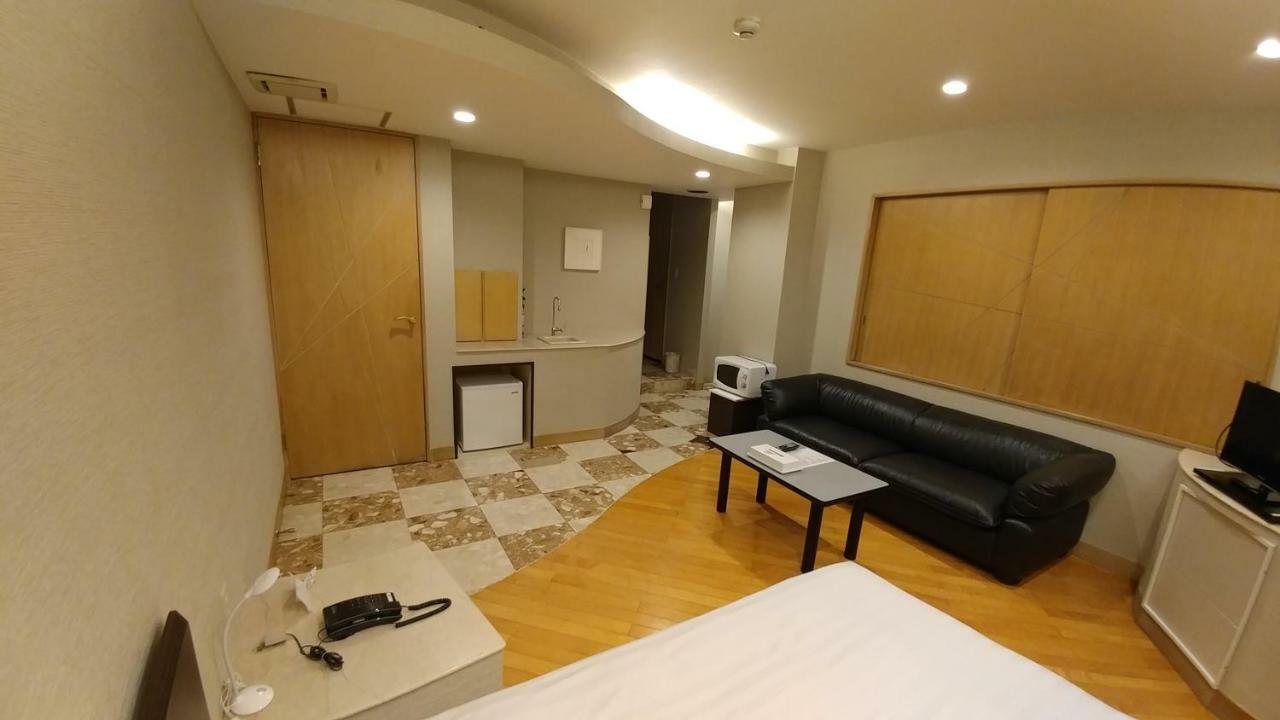 Hotel Shirobara Inn Asakusa Tokyo Exterior photo